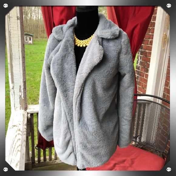 Jackets & Blazers - Faux Fur Coat